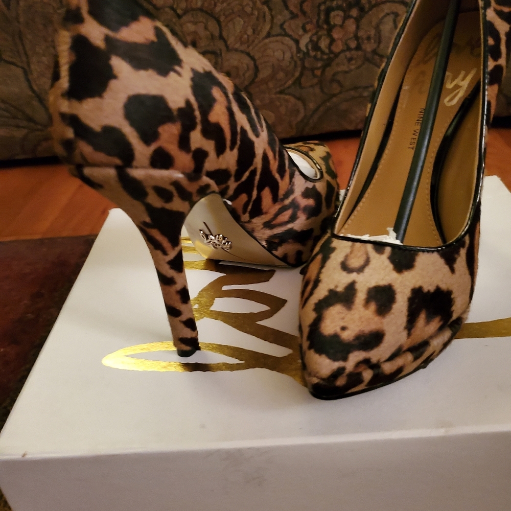 Nine West Love Fury Leopard Print Pumps